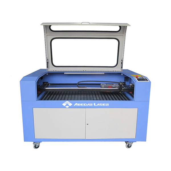 CO2 Laser Cutting Machine