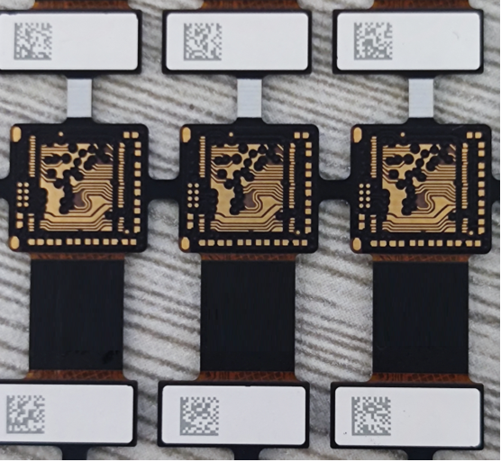 fiber laser pcb engraving